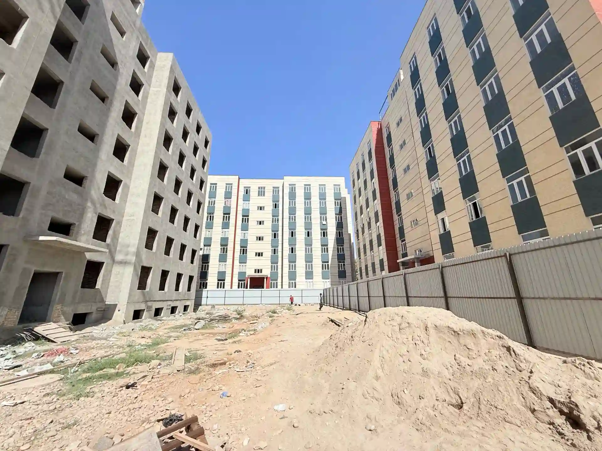 3-к квартира, 3 этаж, 100 м², н рудаки (ленский район)