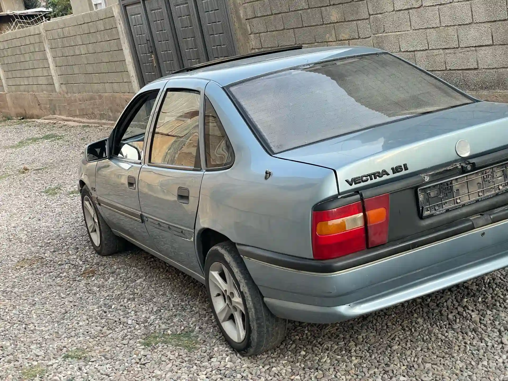 Opel Vectra a 1991
