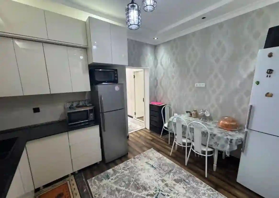 2 этажный, 5-комн. дом, 168 м², 2 соток, Сино