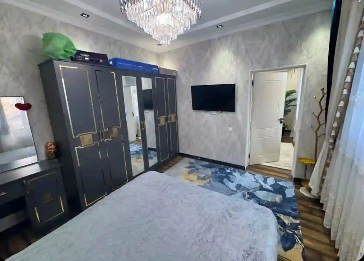 2 этажный, 5-комн. дом, 168 м², 2 соток, Сино