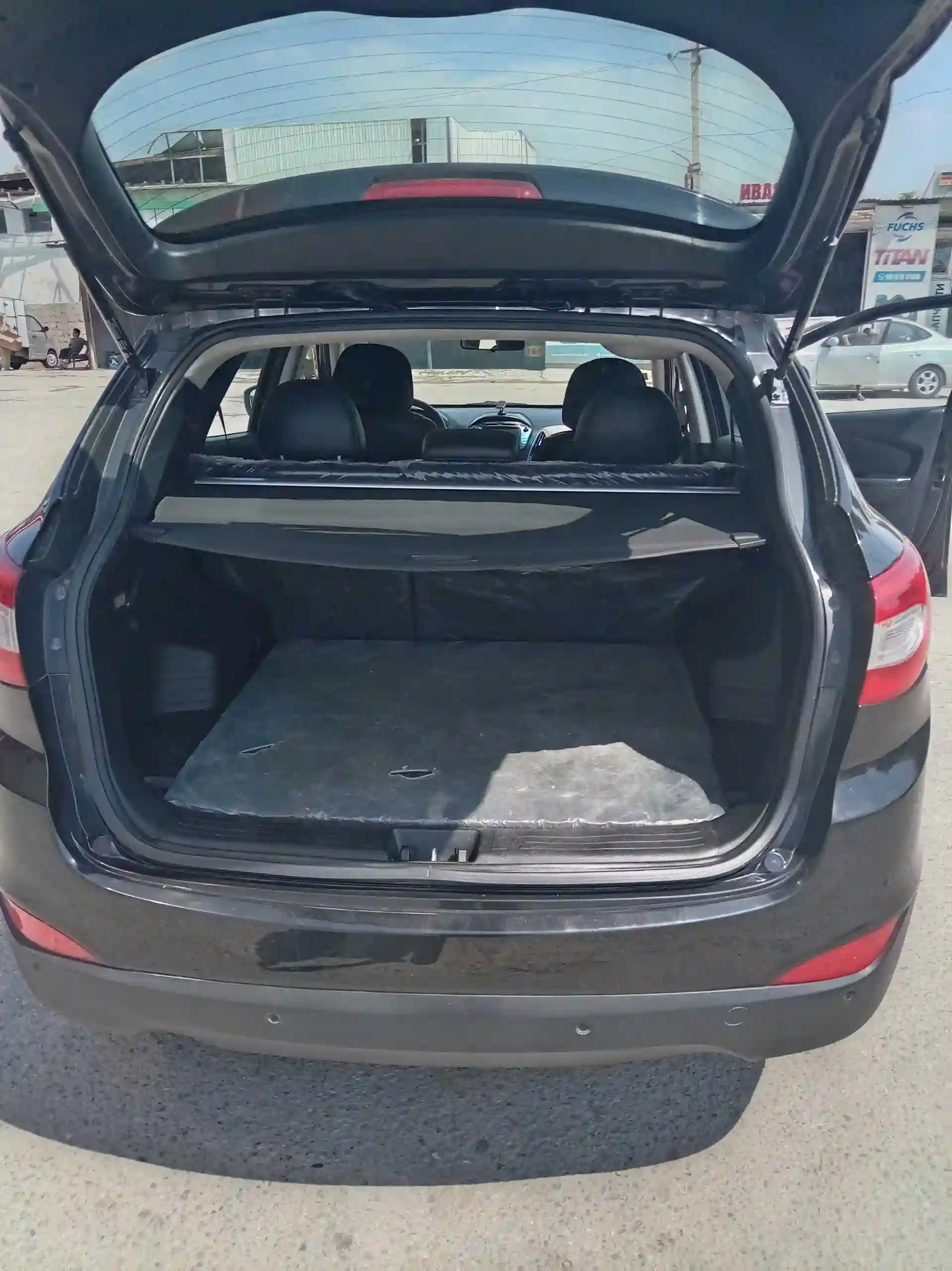 Hyundai Tuscani 2014 — миниатюра 6