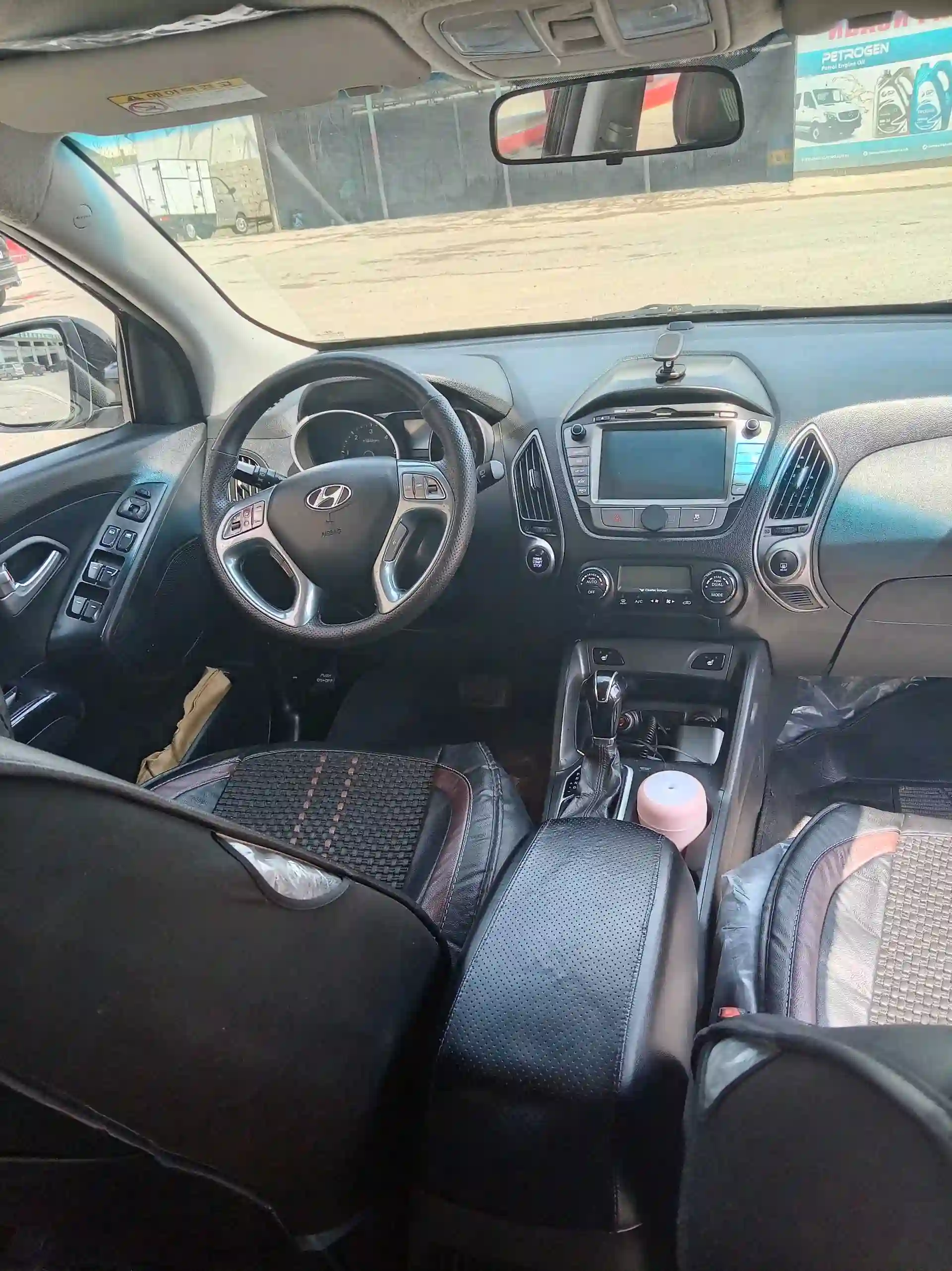 Hyundai Tuscani 2014 — миниатюра 7