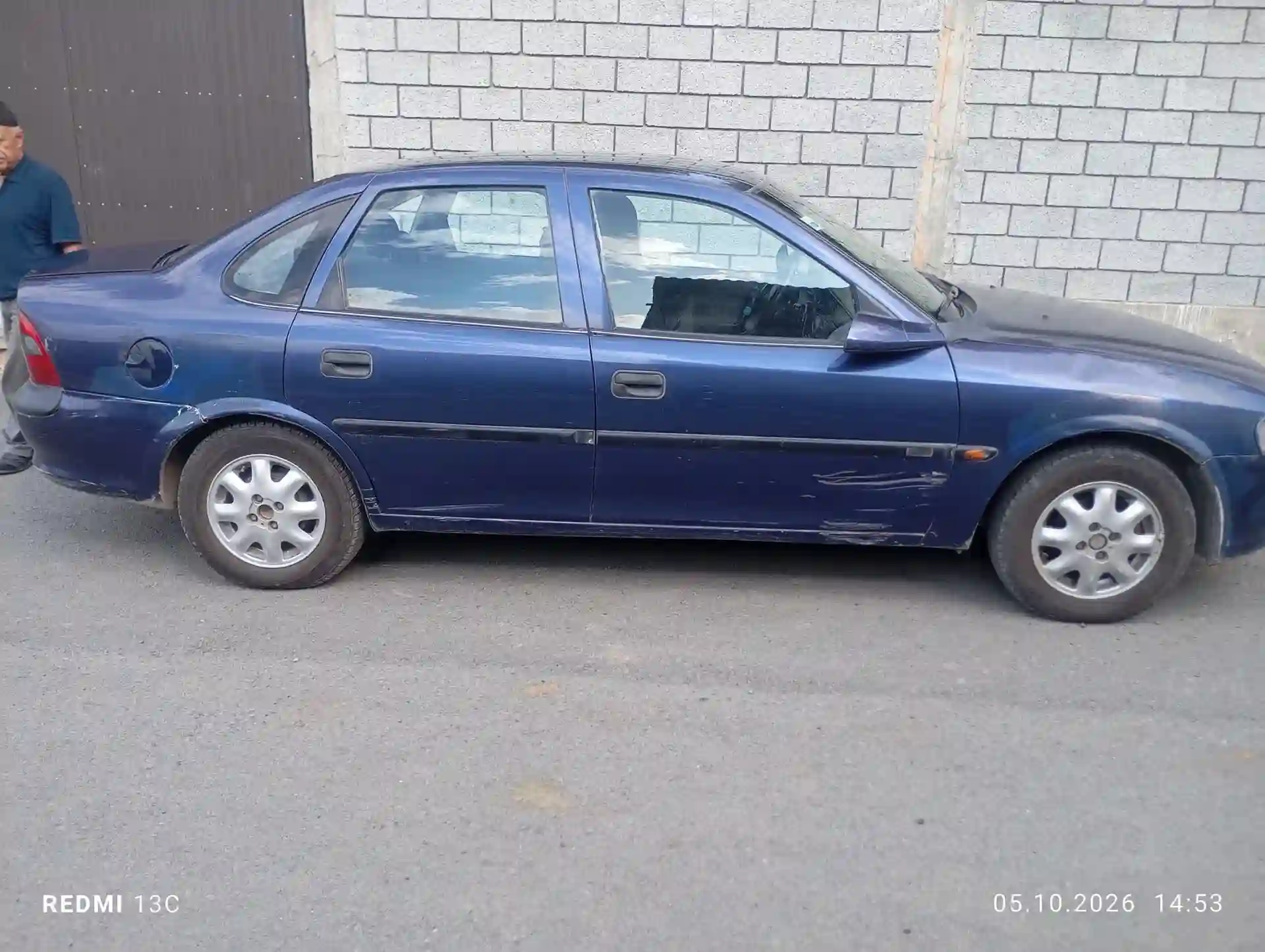 Opel Vectra b 1996 — миниатюра 5