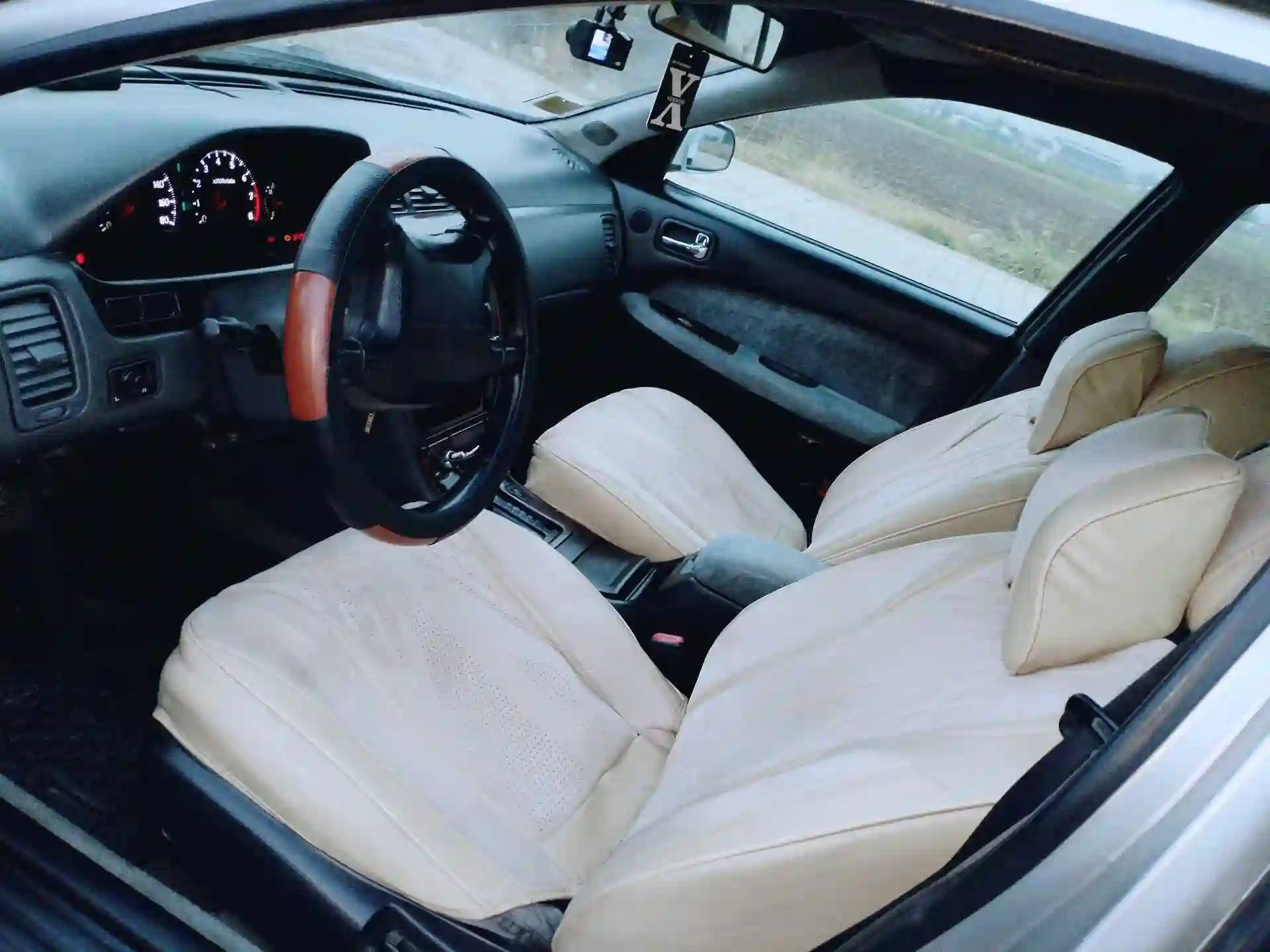 Nissan Cefiro 1996 — миниатюра 5