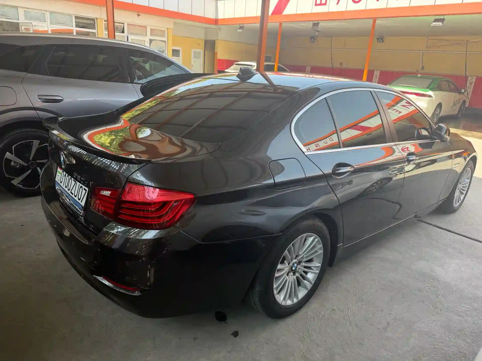 BMW 5 series 2015 — миниатюра 7