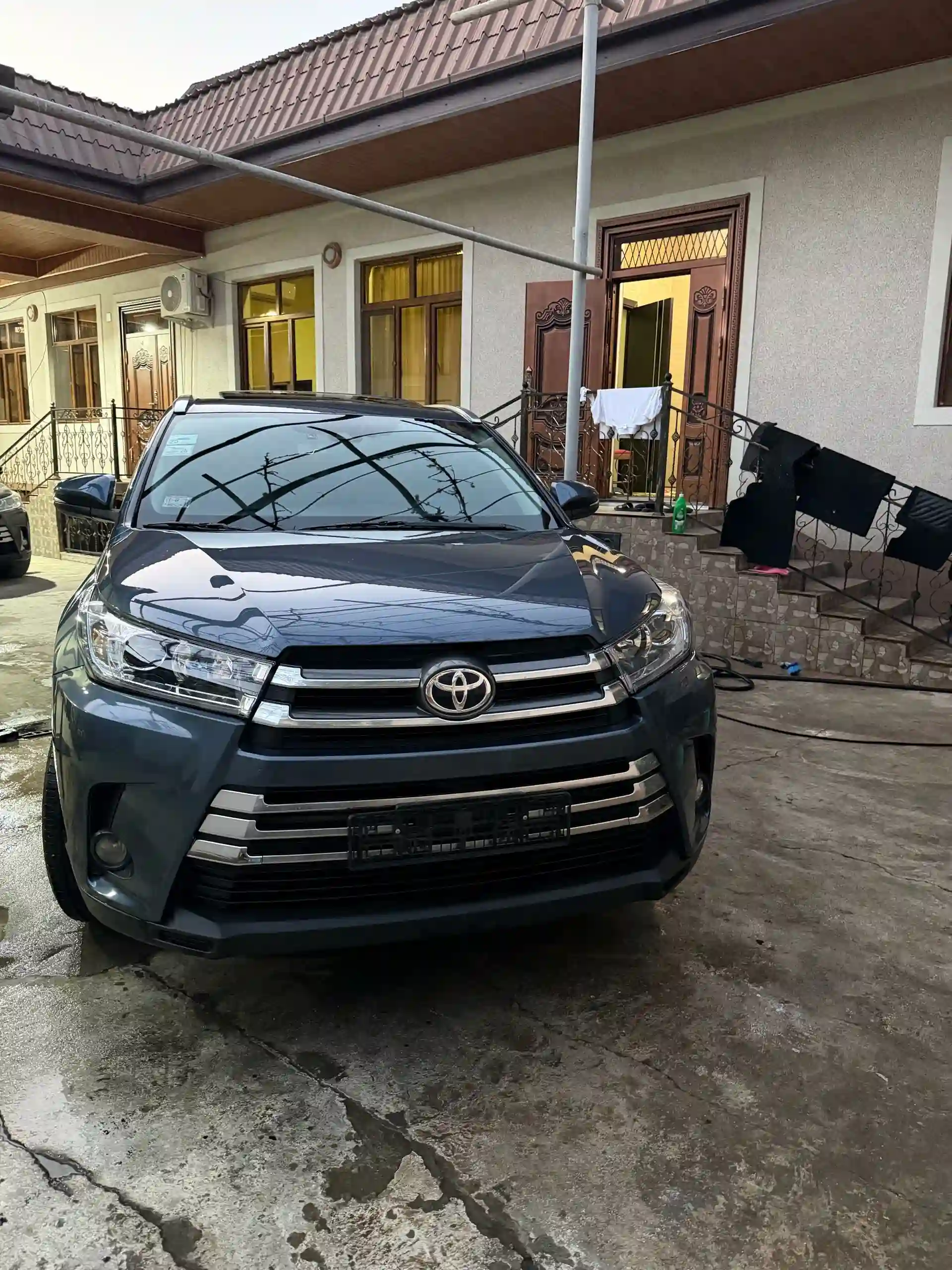 Toyota Highlander 2017 — миниатюра 6