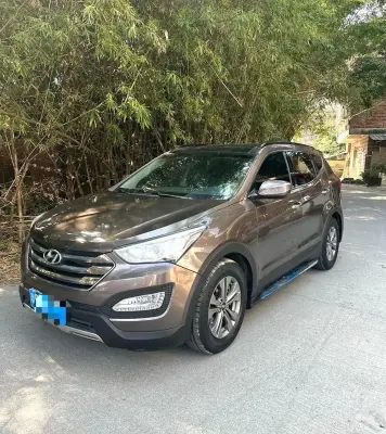 Hyundai Santa Fe, 2016