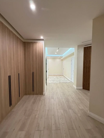 4-комн. квартира, 3 этаж, 215 м², И. Сомони — миниатюра 8