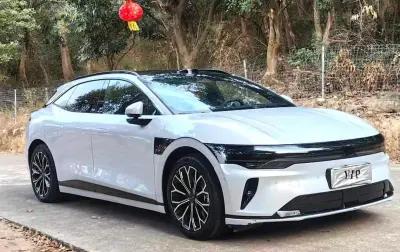 Zeekr 007, 2025
