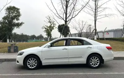 Toyota Camry, 2014
