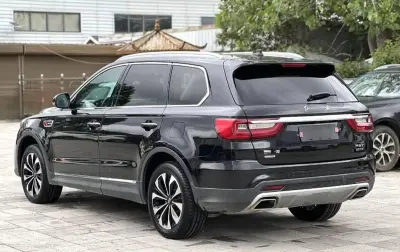 Hongqi HS7, 2021
