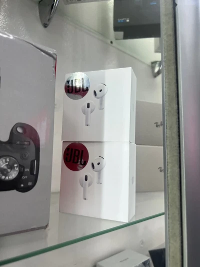 Наушники Apple Airpods Pro 3