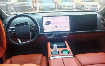 Li Auto (LiXiang) L9, 2023