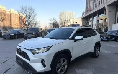 Toyota RAV 4, 2021