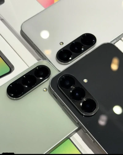 Samsung Galaxy A56 5G 8/128Gb Vietnam — миниатюра 3