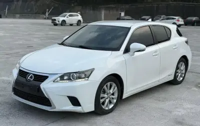 Lexus CT series, 2014
