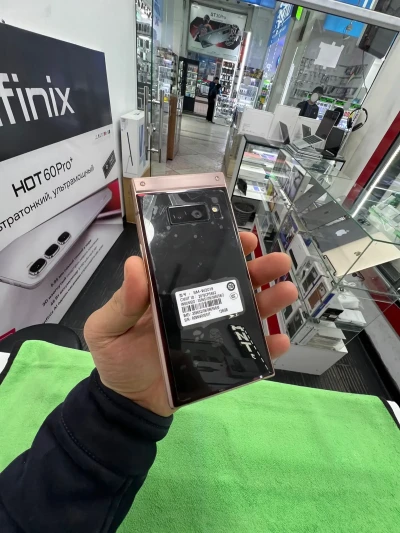 Samsung Galaxy w 2019 — миниатюра 8