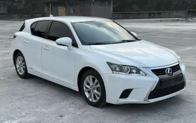 Lexus CT series, 2014