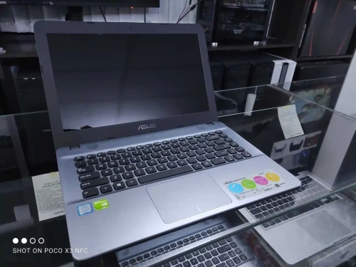 Ноутбук Asus VivoBook X441UK Core i5-7200U /GeForce 920MX 2GB / 4GB / 256GB SSD