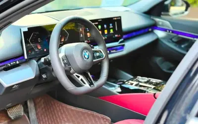 BMW 5 series, 2025