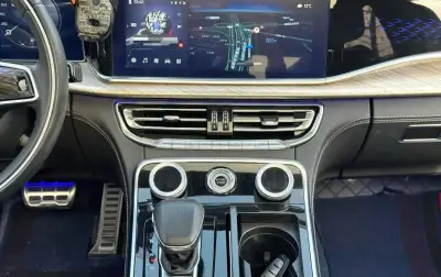 Hongqi H9, 2022