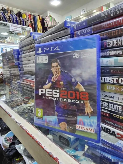Игра Pess 2018 Sony PlayStation 4 — миниатюра 1