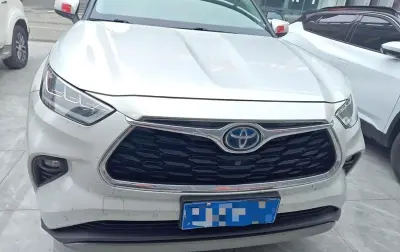 Toyota Highlander, 2022