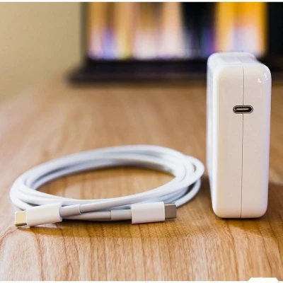 Адаптер питания Apple USB-C 2 Pin Power Adapter 96W — миниатюра 3