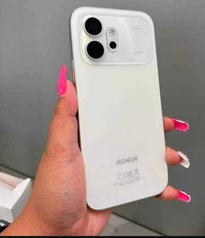 Huawei Honor 600 5G 8+8/256Gb 7000Мач