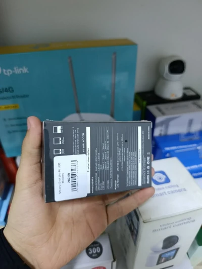 USB модем с SIM-картой и точкой доступа Wi-Fi 4G LTE — миниатюра 2