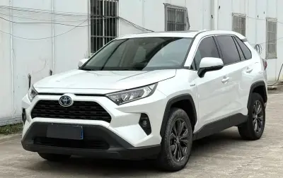 Toyota RAV 4, 2023