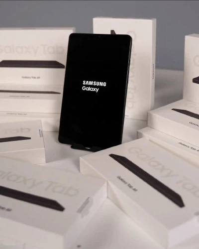 Планшет Samsung Galaxy Tab A9 64/4 gb — миниатюра 2