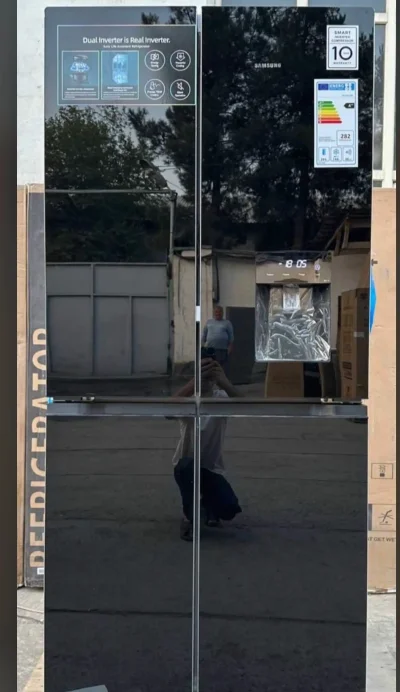 Холодильник Samsung
