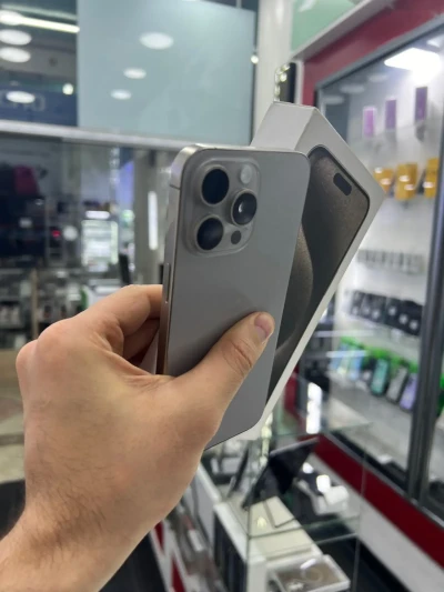 Apple iPhone 15 Pro Max, 256 gb, Natural Titanium — миниатюра 1