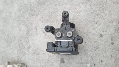 Блок ABS Hyundai Eques 2011-2014 — миниатюра 2