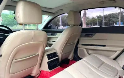 Jaguar XF, 2016