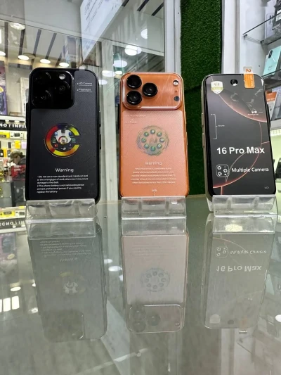 IPhone Mini 17Max 512Gb black — миниатюра 5