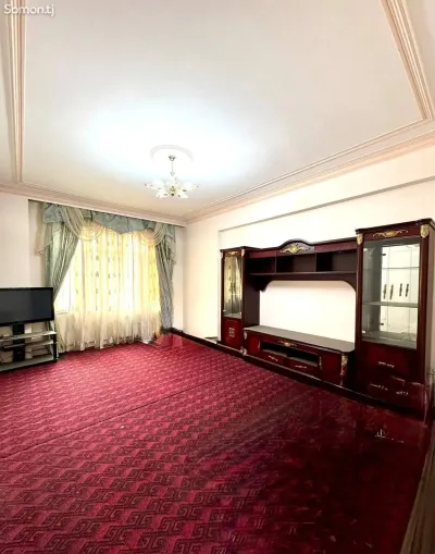2-комн. квартира, 6 этаж, 75 м², Фирдавси