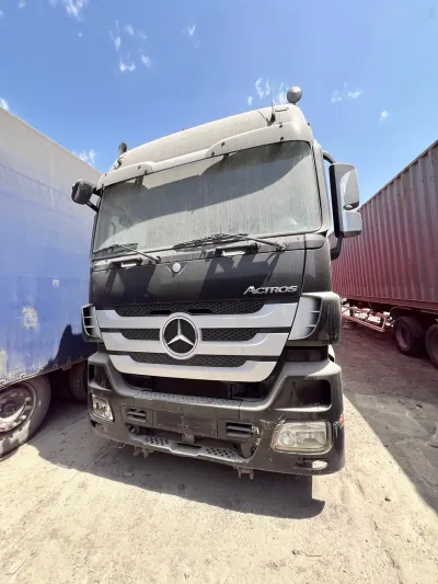 Седельный тягач Mercedes Actros 1844 120куб