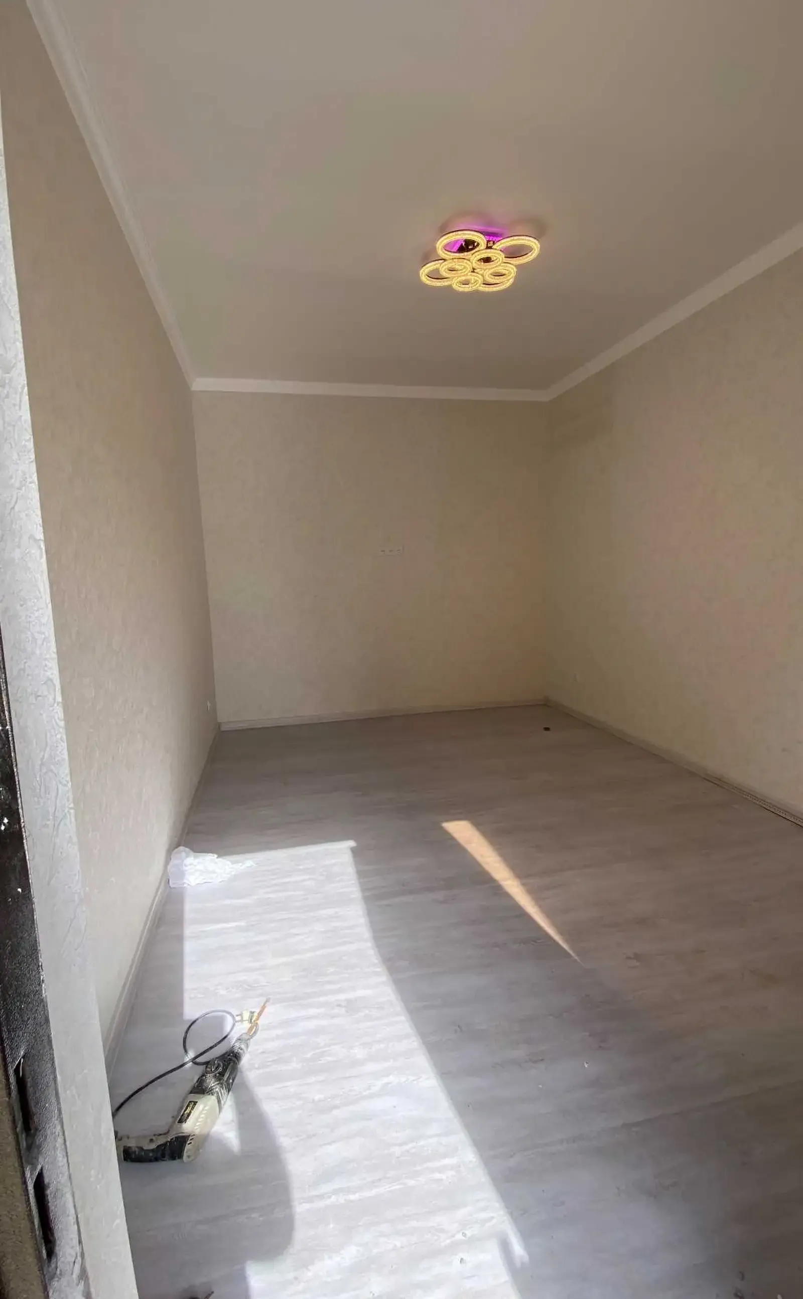 3-комн. квартира, 1 этаж, 65 м², Сино