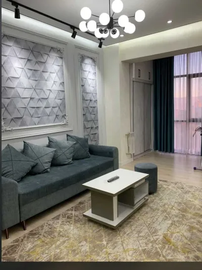 1-комн. квартира, 16 этаж, 52 м², Овир — миниатюра 1