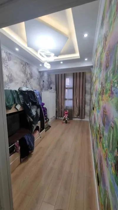 3-комн. квартира, 6 этаж, 120 м², И. Сомони