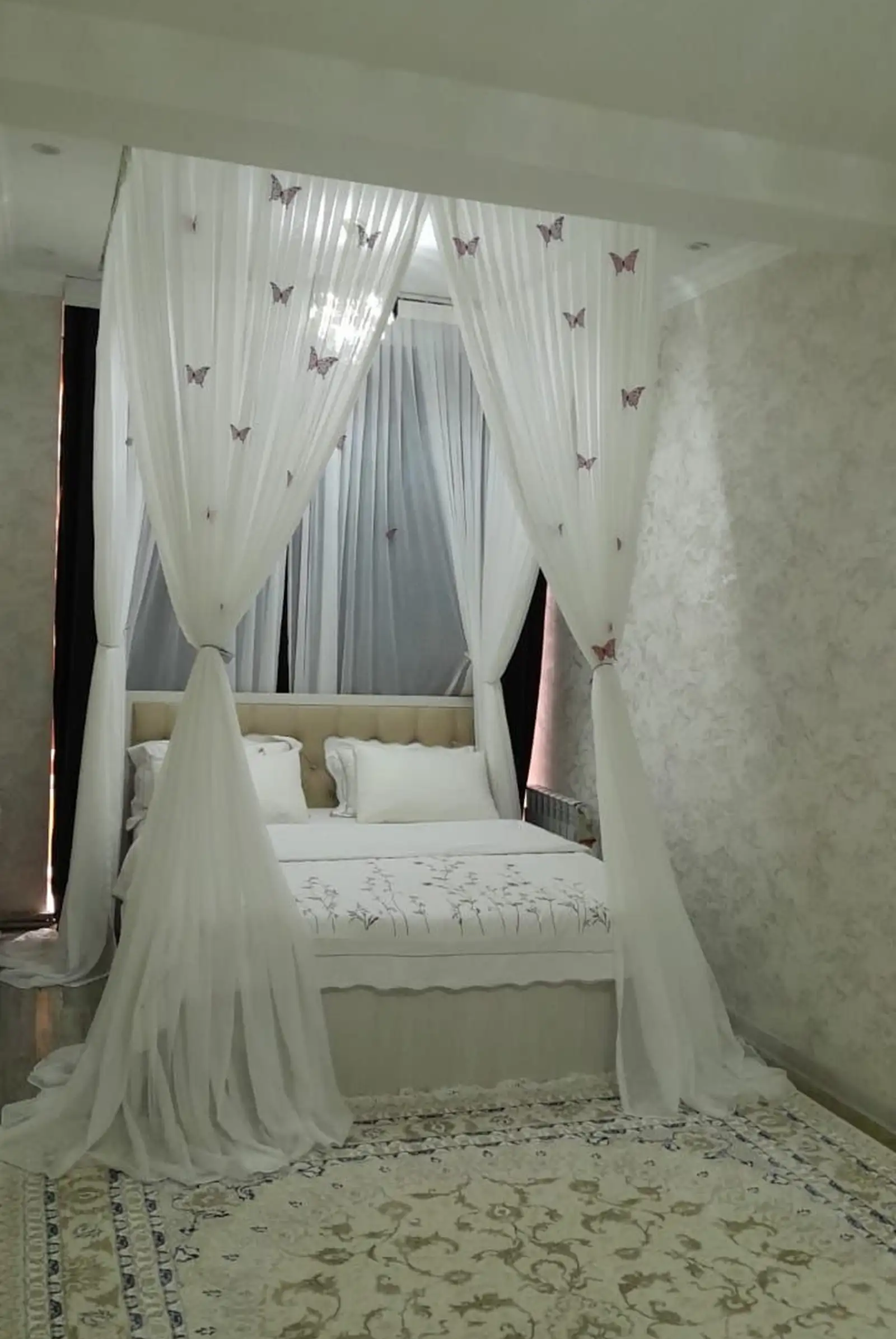 2-комн. квартира, 5 этаж, 70м², 92 мкр, Маркази Савдои Гулдаста, дом Королевский