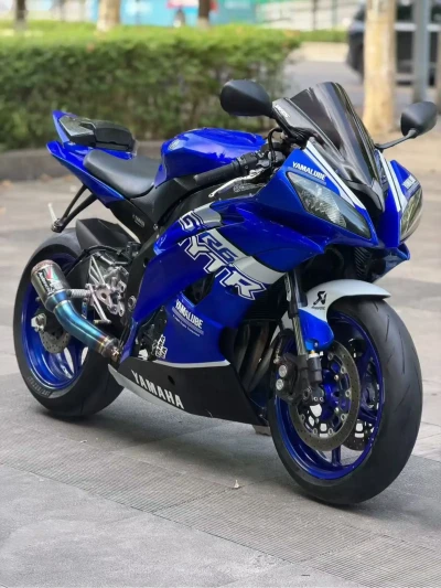 Мотоцикл Yamaha R6 на заказ — миниатюра 1