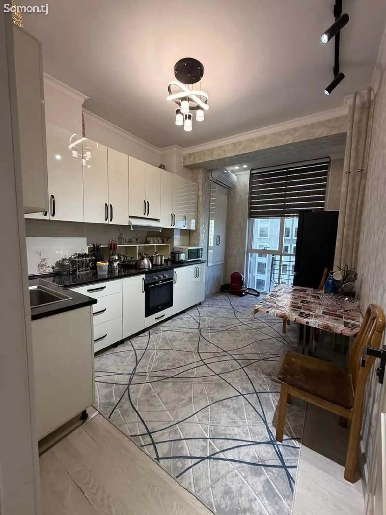 2-комн. квартира, 9 этаж, 80м², Шохмансур