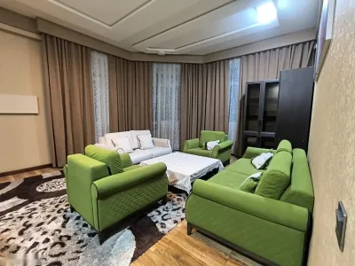 2-комн. квартира, 2 этаж, 85м², 112 мкр — миниатюра 5
