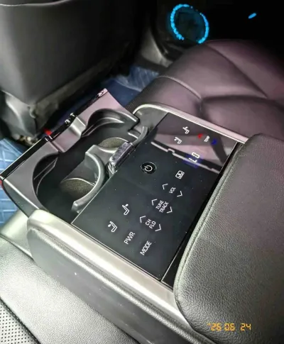 Toyota Camry, 2018