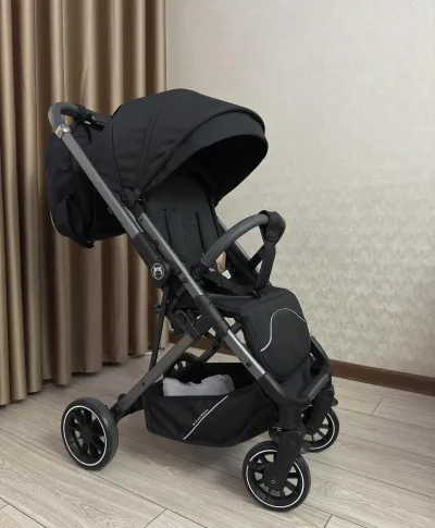 Коляска Iningbaby