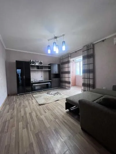 1-комн. квартира, 1 этаж, 55 м², Фирдавси