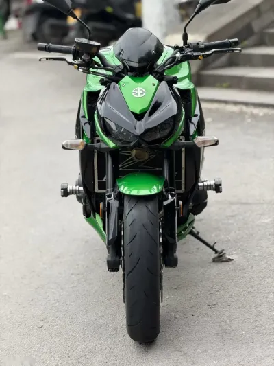 Мотоцикл Kawasaki z1000 — миниатюра 2